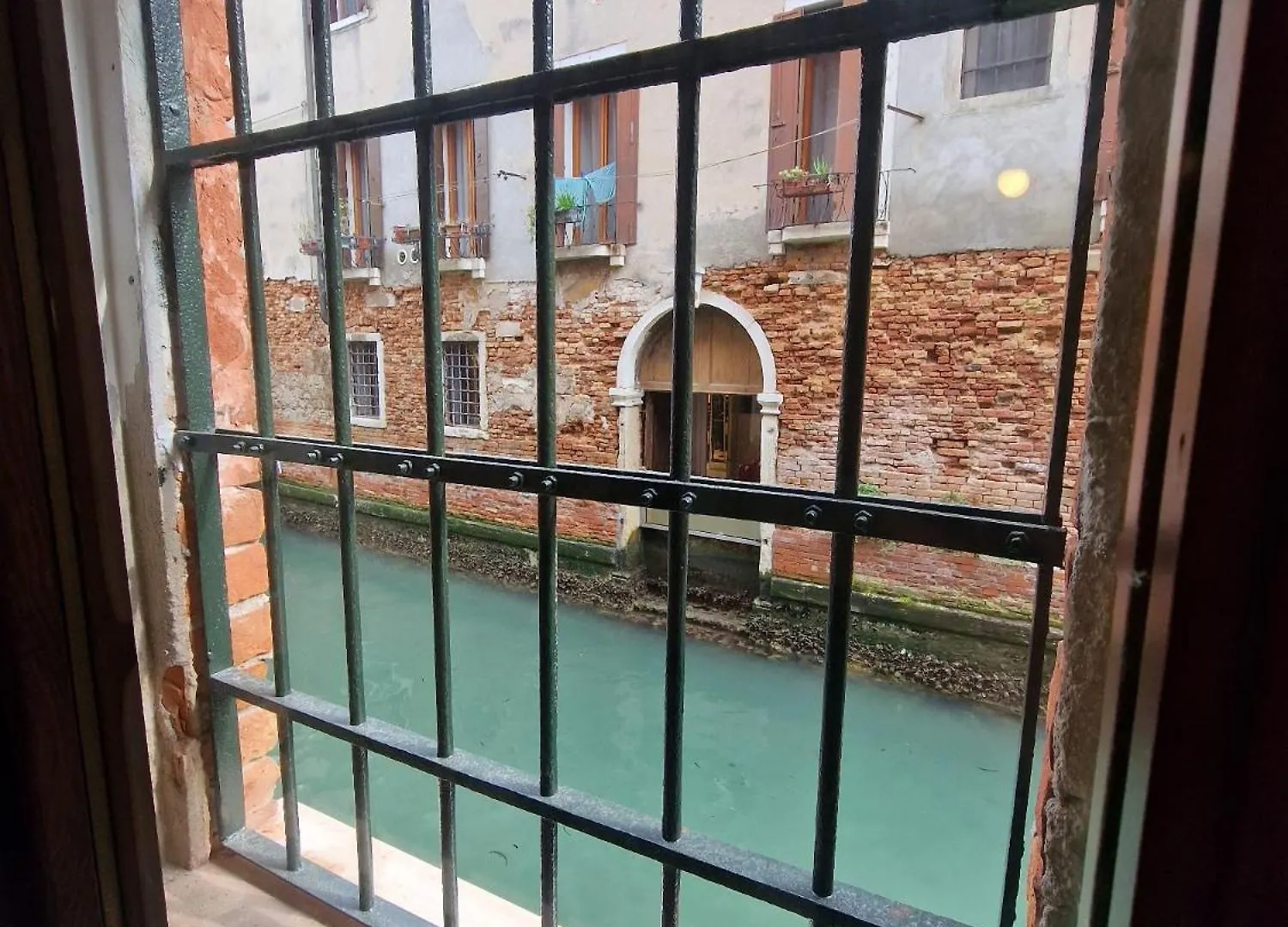 Venice Canal location
